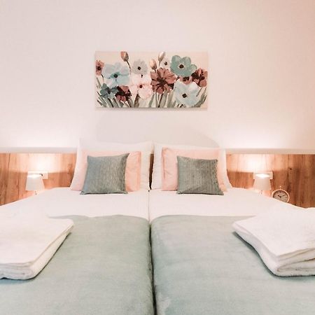Apartments Fiorello リエカ エクステリア 写真