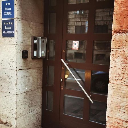 Apartments Fiorello リエカ エクステリア 写真